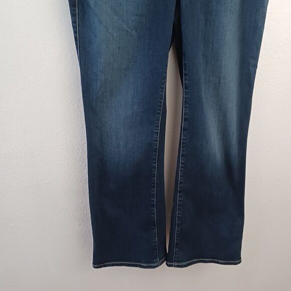 Torrid Lean Jean Slim Boot Super Soft Mid-Rise blue  Jeans size 2R - Picture 3 of 7